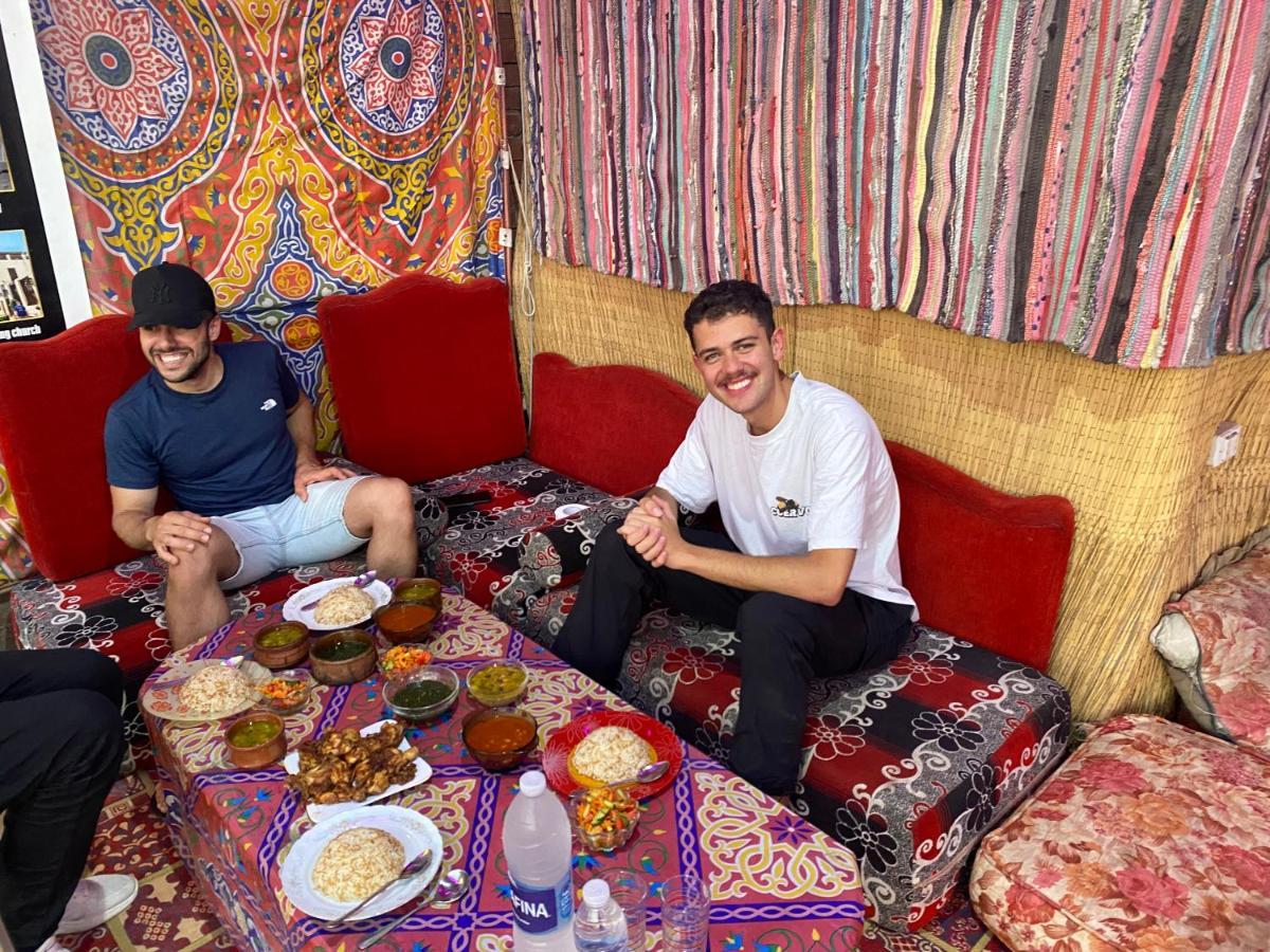 Jana Pyramids View In 3 Bed and Breakfast Kafret el-Gabal Eksteriør billede