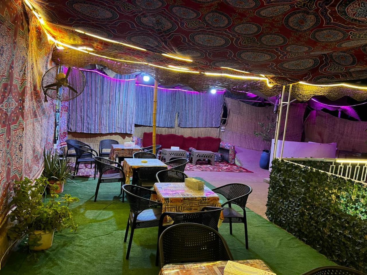 Jana Pyramids View In 3 Bed and Breakfast Kafret el-Gabal Eksteriør billede