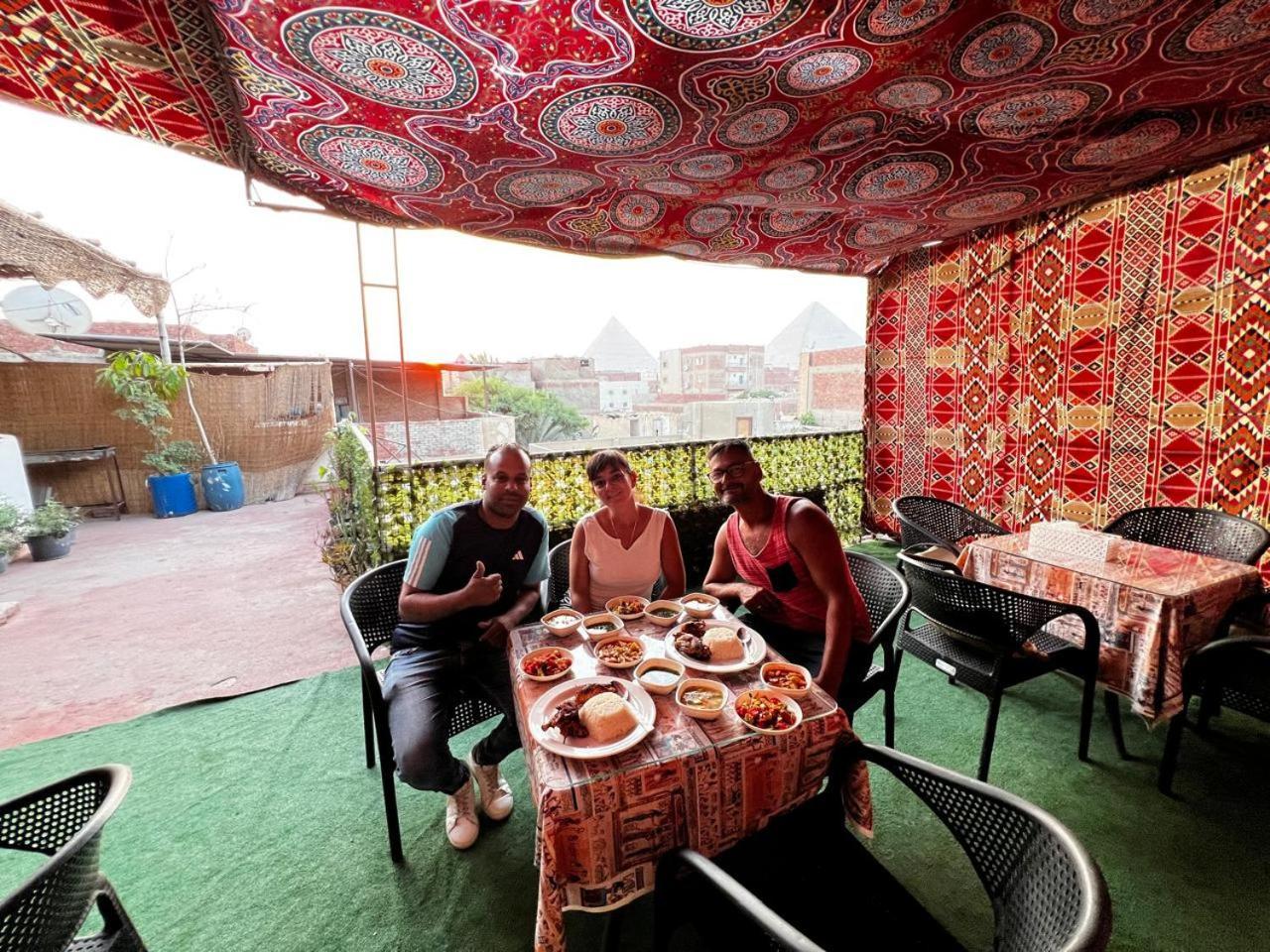 Jana Pyramids View In 3 Bed and Breakfast Kafret el-Gabal Eksteriør billede