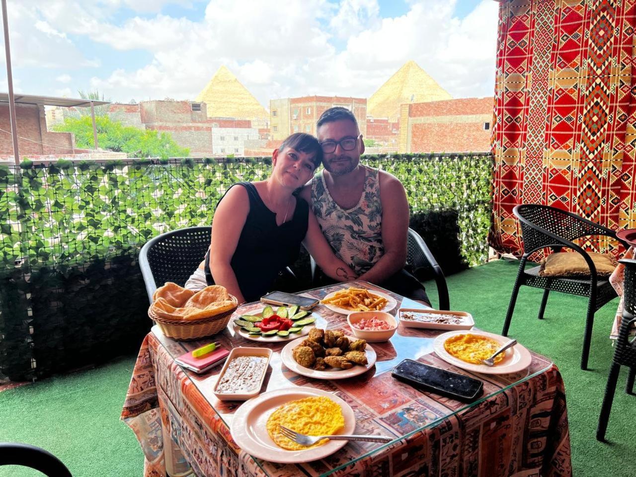 Jana Pyramids View In 3 Bed and Breakfast Kafret el-Gabal Eksteriør billede